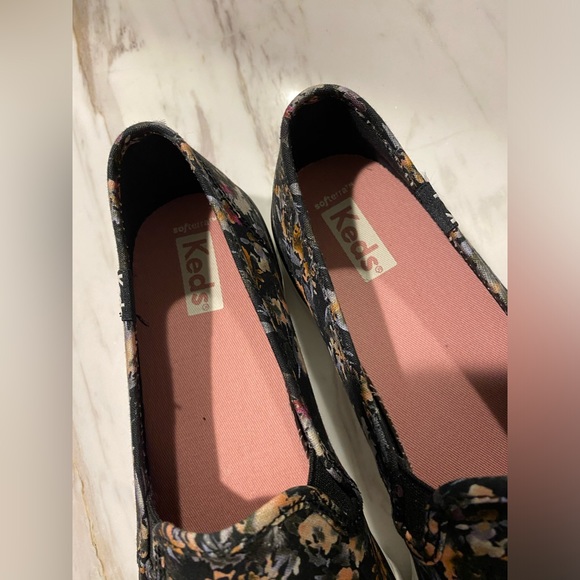KEDS Double Decker Black Floral Slip on Sneakers Womens Size 8M EUC Water Color - Picture 6 of 9